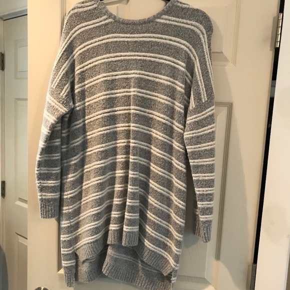 Soft Surroundings Gray, White, & Pink Oversized Sweater,  Size Med - Picture 2 of 5